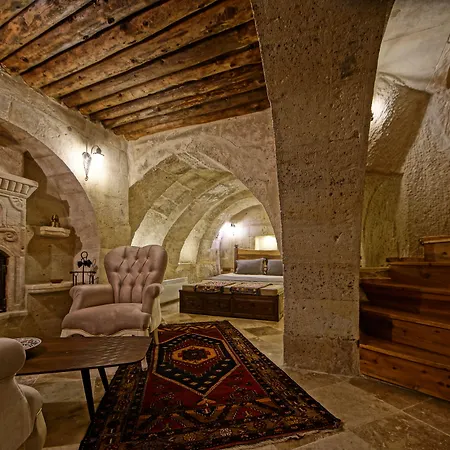 Готель Apex Cave 4*