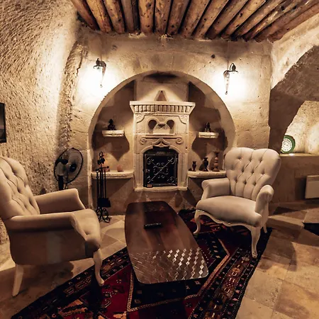 Apex Cave Hotel 4*